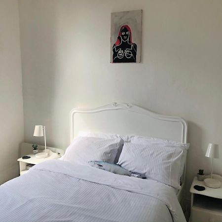 New! Seaside Central Scarborough Apartment Ngoại thất bức ảnh