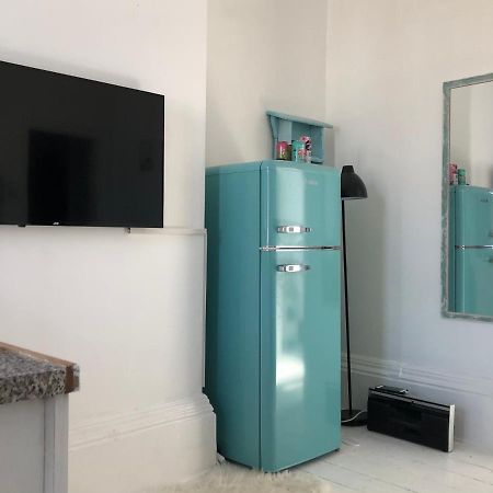 New! Seaside Central Scarborough Apartment Ngoại thất bức ảnh