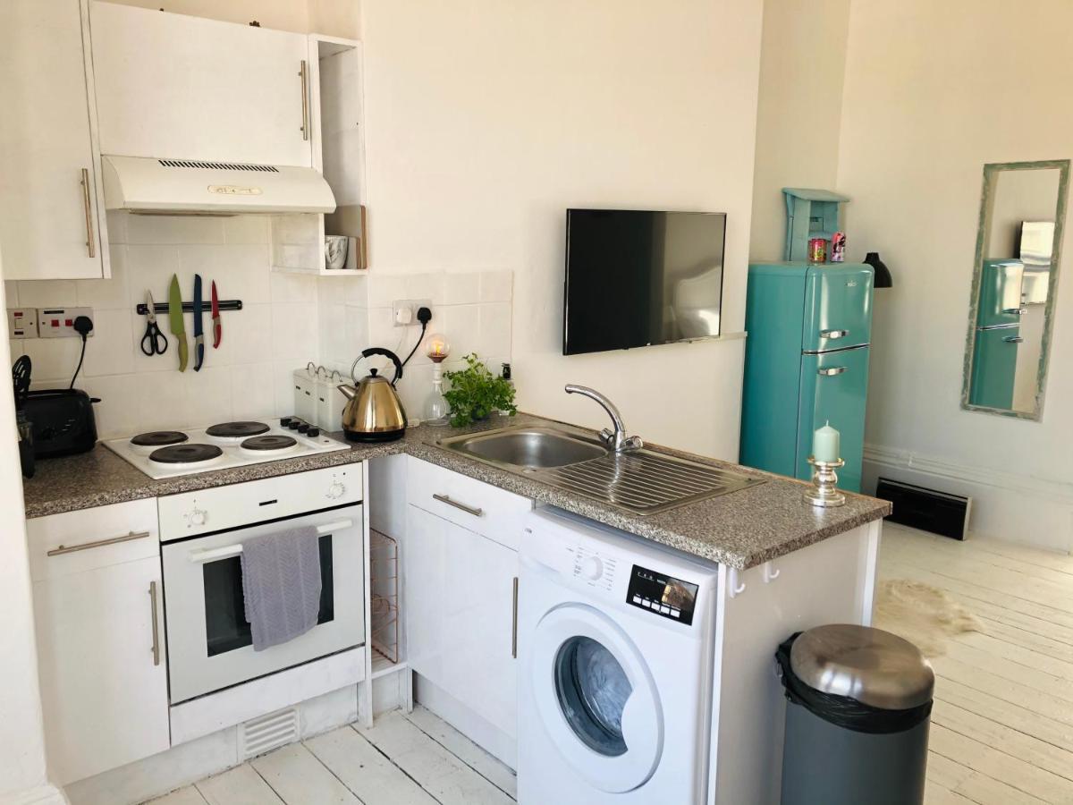 New! Seaside Central Scarborough Apartment Ngoại thất bức ảnh