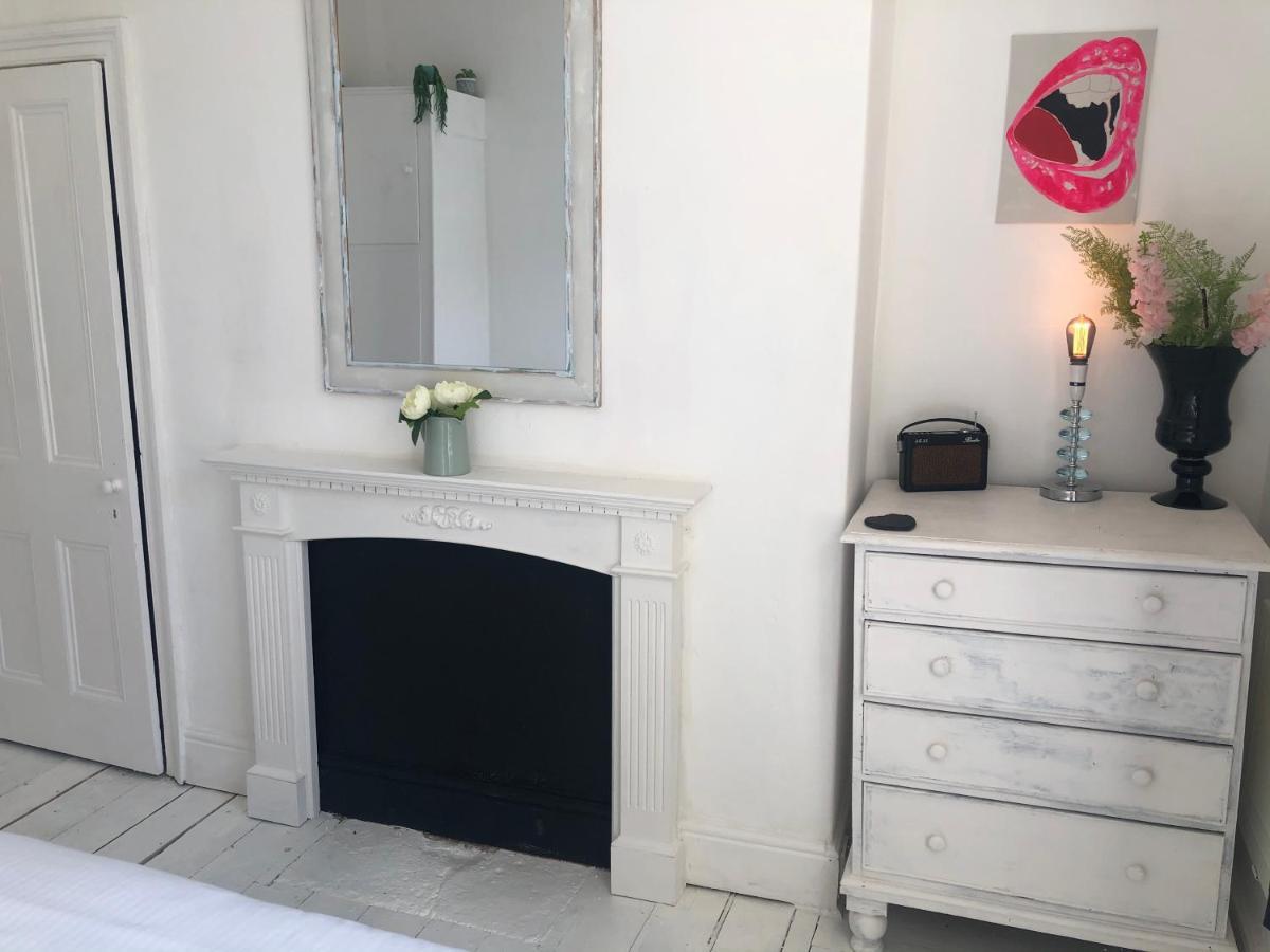 New! Seaside Central Scarborough Apartment Ngoại thất bức ảnh