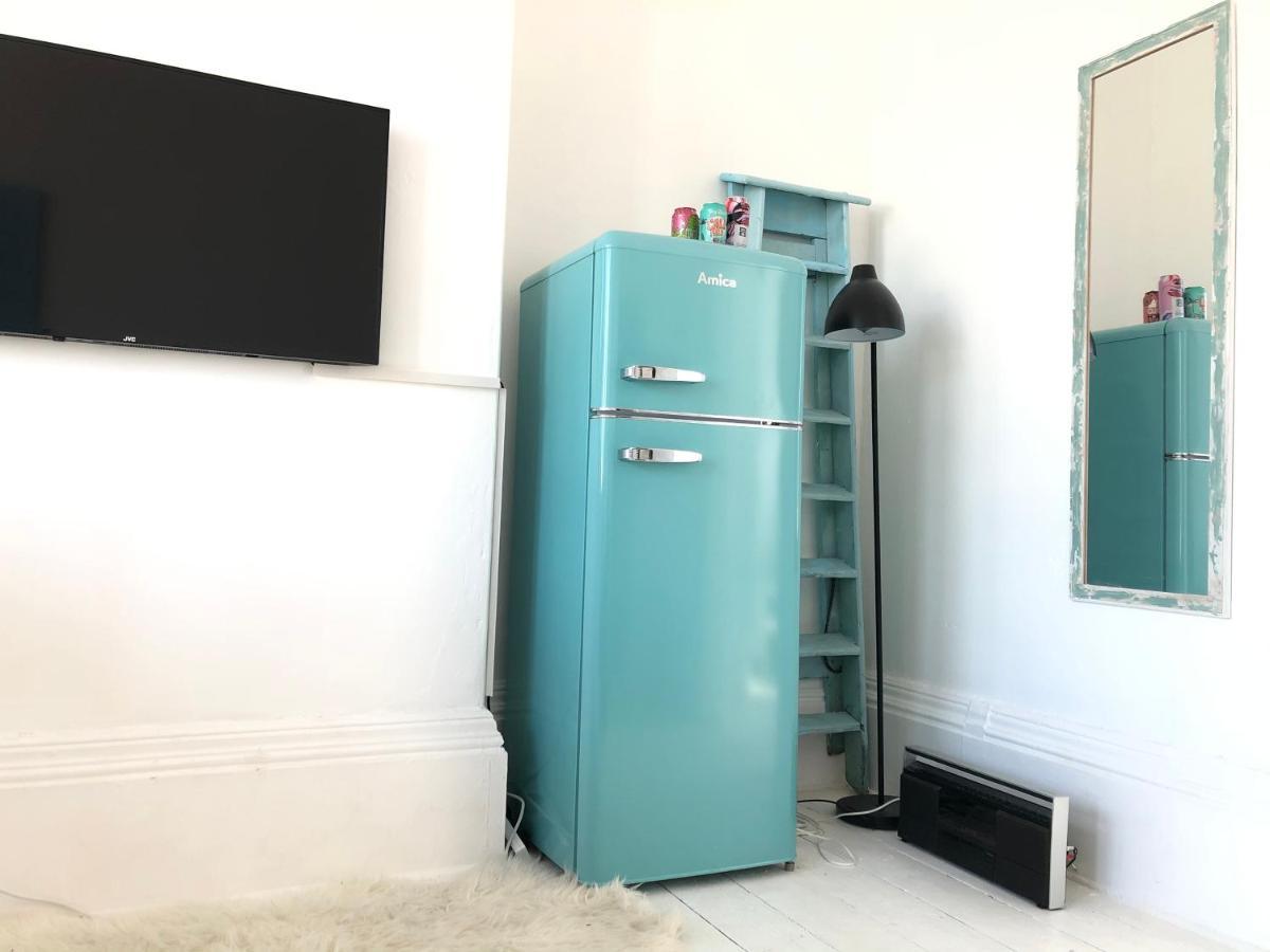New! Seaside Central Scarborough Apartment Ngoại thất bức ảnh